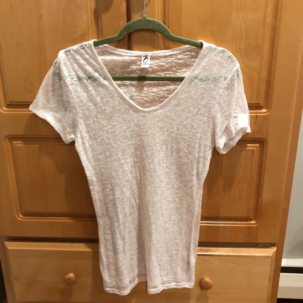 white tshirt